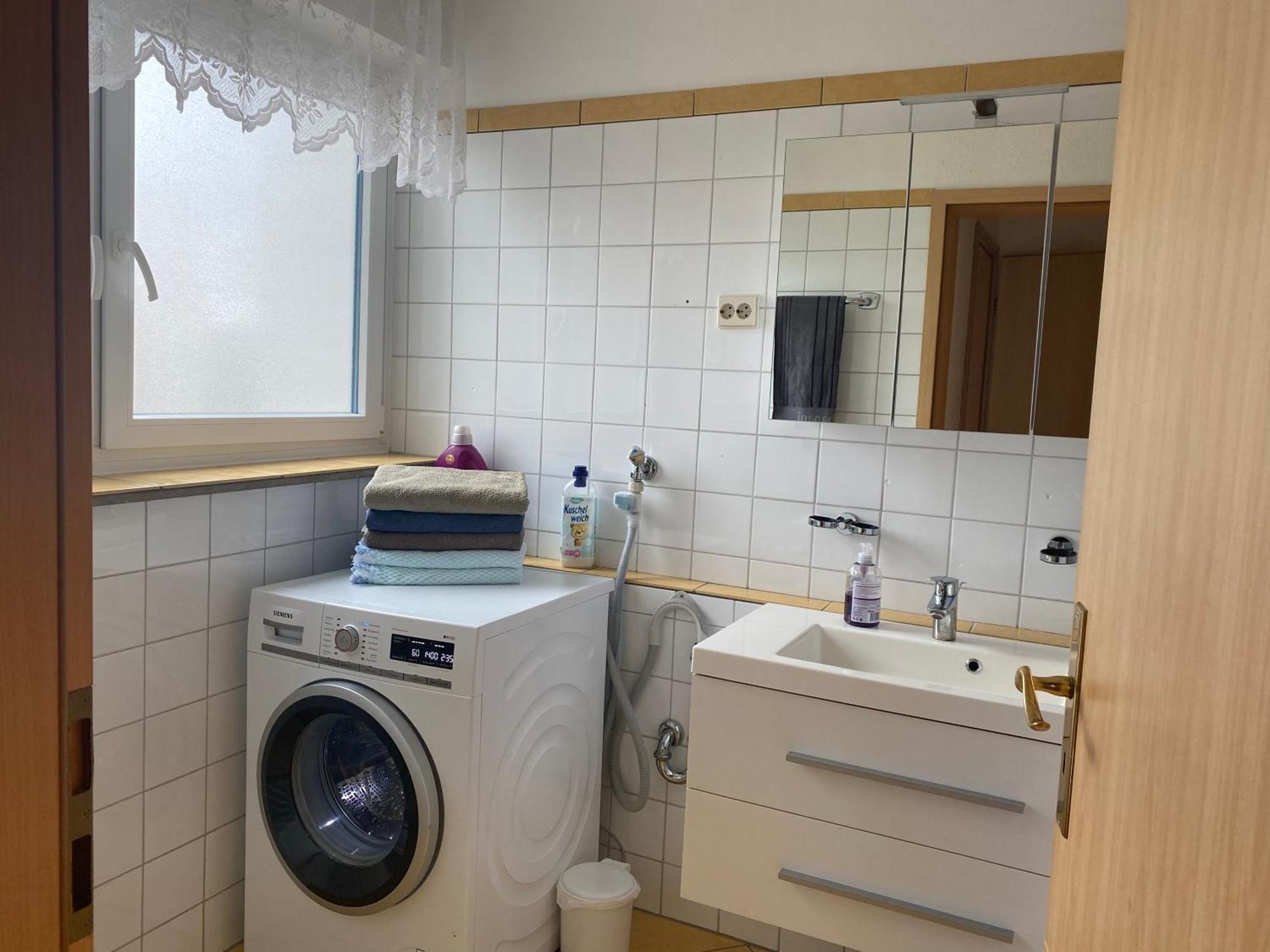 Idyllische Aussicht Apartment เอ็มเมนดินเงน ภายนอก รูปภาพ